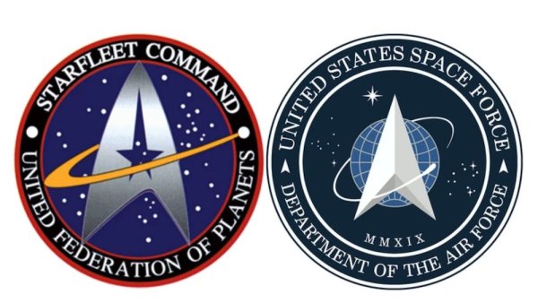 Trump presenta il logo della US Space Force, ma è identico a quello di Star Trek - Nerdmovieproductions